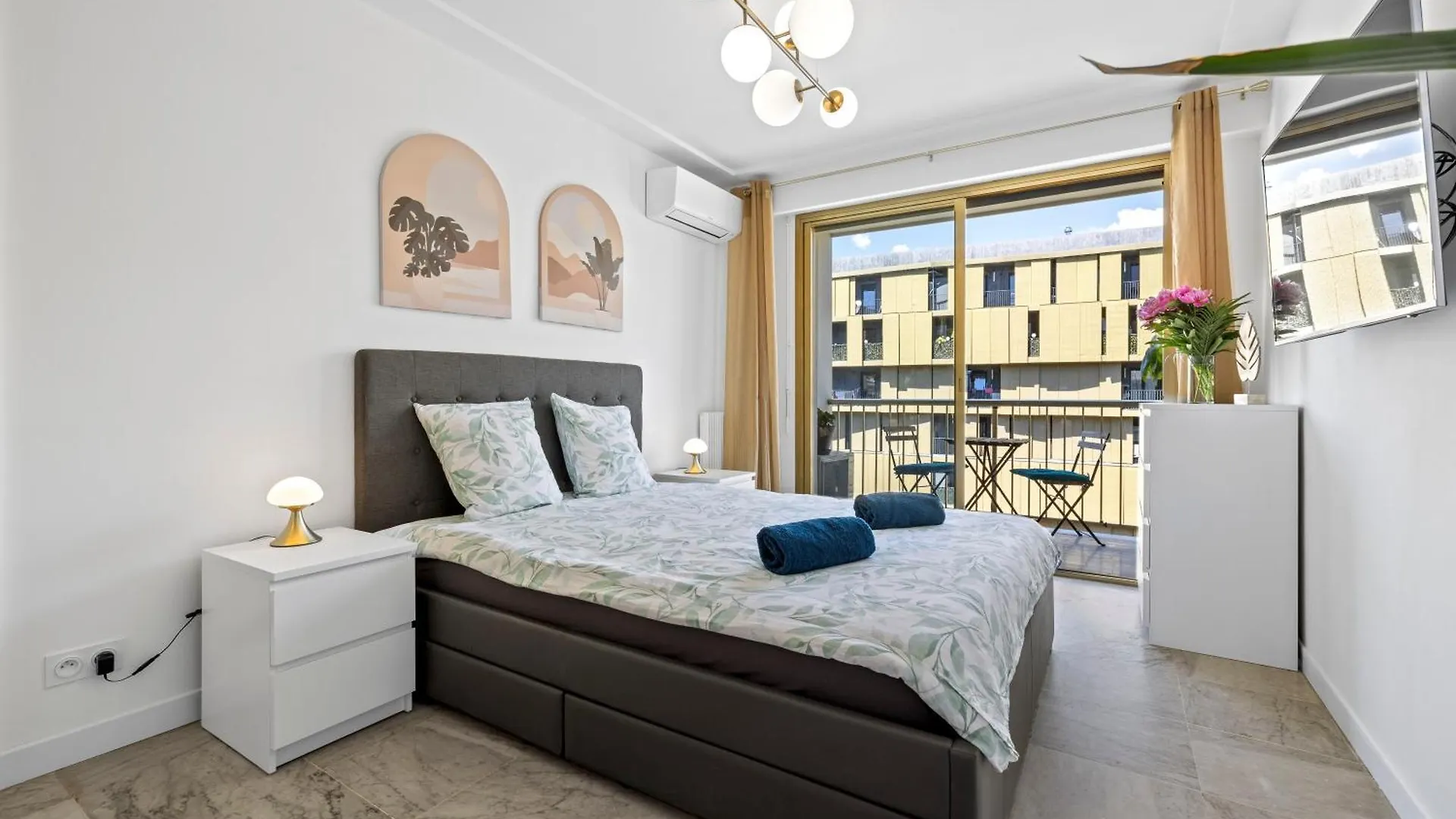 Nice Renting - 93 Californie - Elegant Studio Terrace Near Sea Tramway