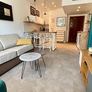  Apartment Bd Grosso 4 Prs, 300m Plage, Clim, Parking